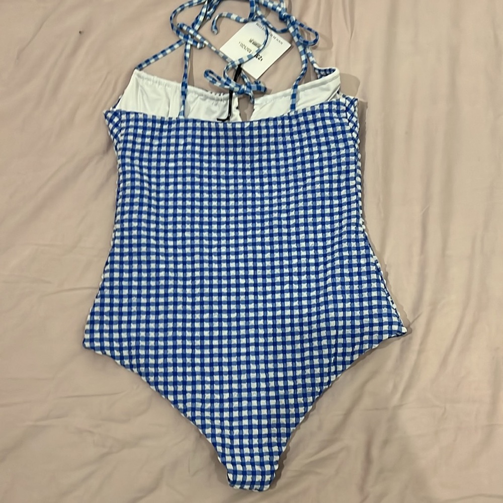 NWT Beach Riot Betsy One Piece Size M ASO Emily Lind/Cadence in We Were Liars - Picture 3 of 7